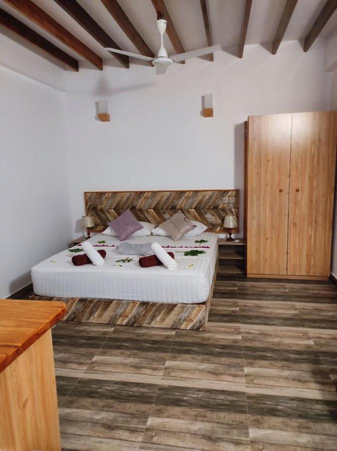 Cowry Inn Đảo Đảo Fulidhoo Ngoại thất bức ảnh