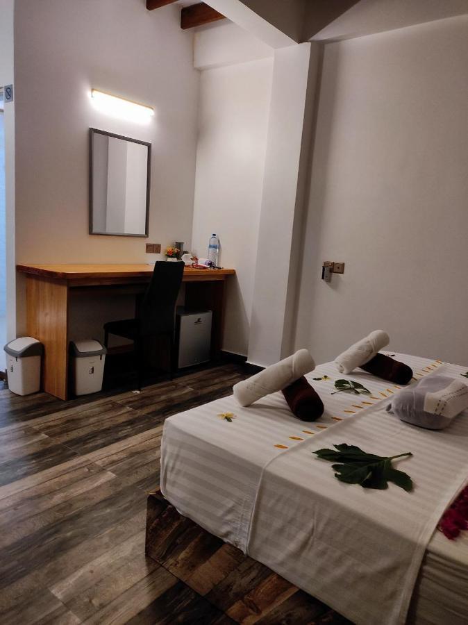 Cowry Inn Đảo Đảo Fulidhoo Ngoại thất bức ảnh