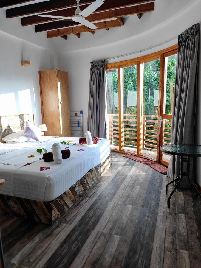 Cowry Inn Đảo Đảo Fulidhoo Ngoại thất bức ảnh